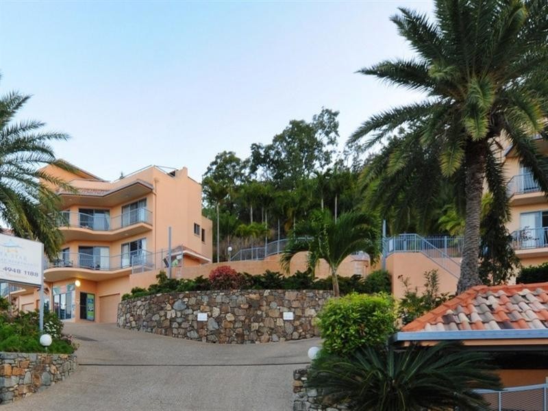 12/2 Nara Avenue, Airlie Beach QLD 4802
