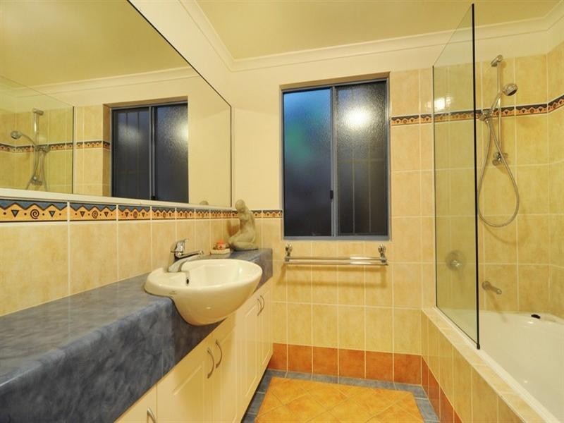 12/2 Nara Avenue, Airlie Beach QLD 4802