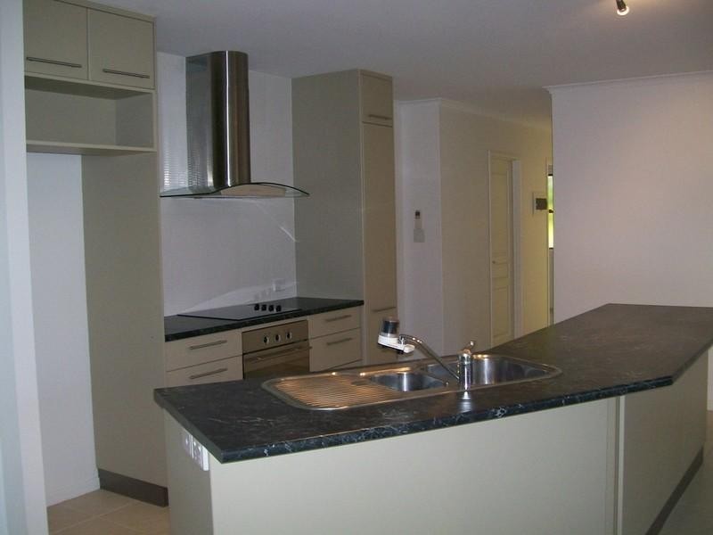 4/11 Maeva Street, Jubilee Pocket QLD 4802