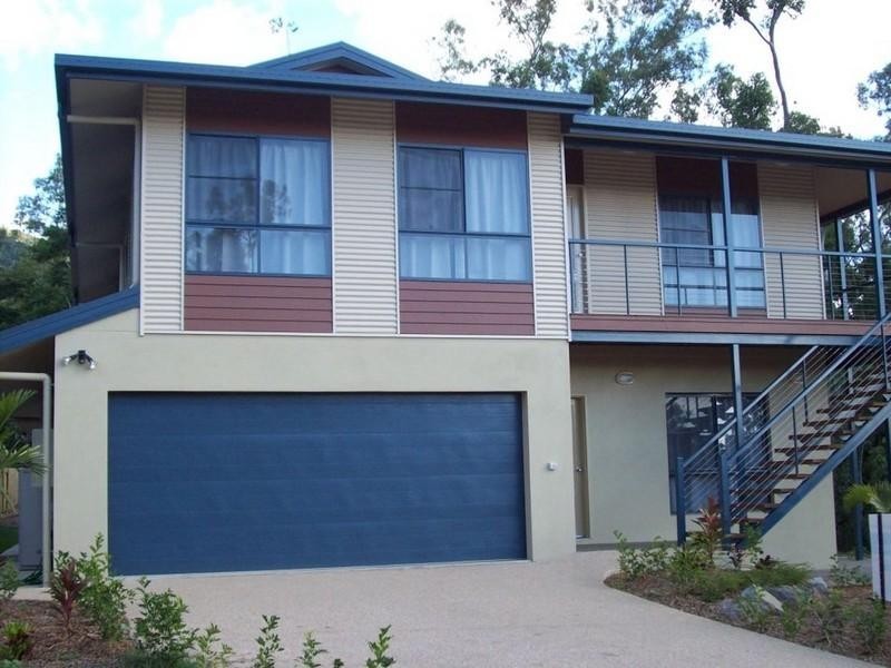 64 Jones Road, Cannonvale QLD 4802