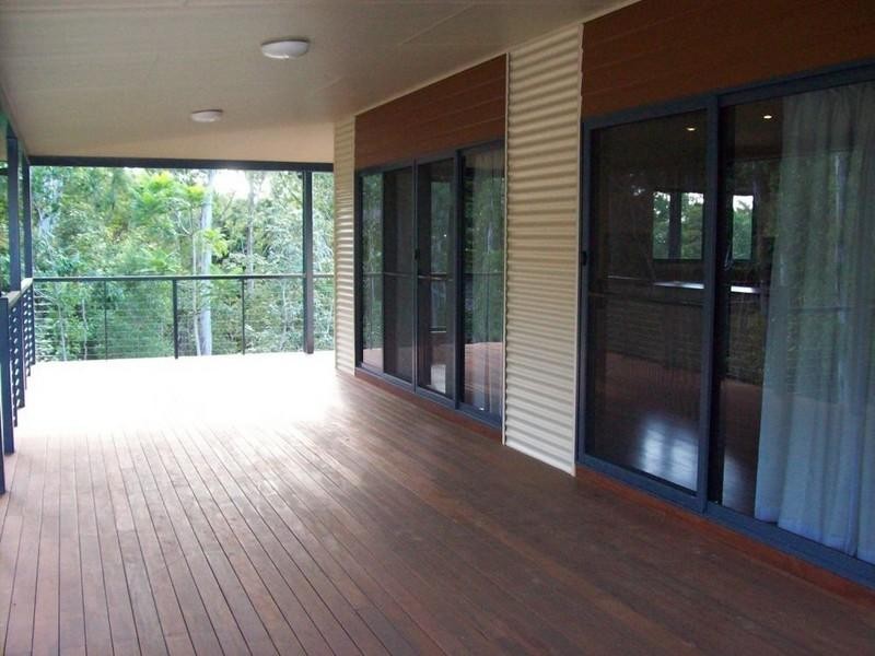 64 Jones Road, Cannonvale QLD 4802