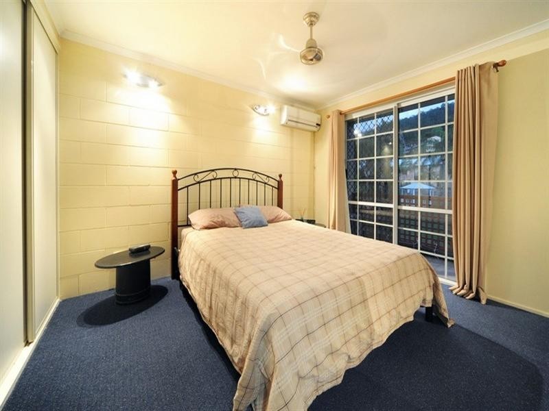 20/11 Island Drive, Cannonvale QLD 4802