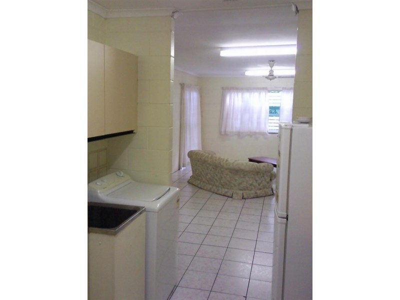 6/167 Shute Harbour Road, Cannonvale QLD 4802