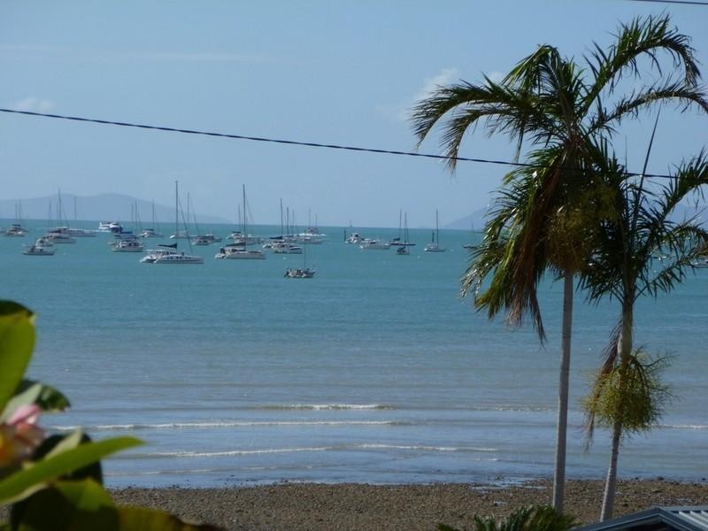 3/42 Coral Esplanade, Airlie Beach QLD 4802