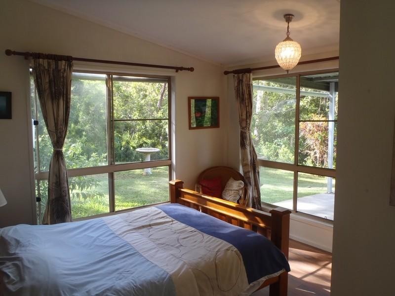 309 Paluma Road, Cannonvale QLD 4802