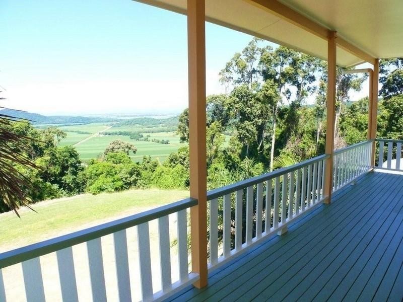 77 Staniland Drive, Strathdickie QLD 4800