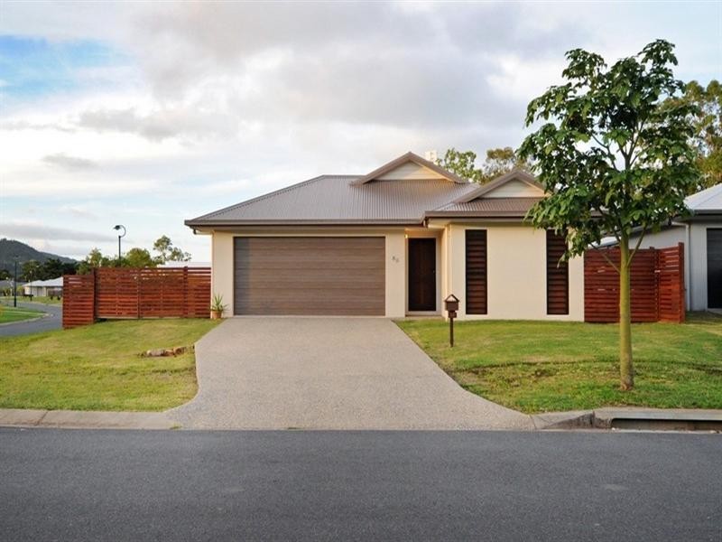 55 Abell Road, Cannonvale QLD 4802