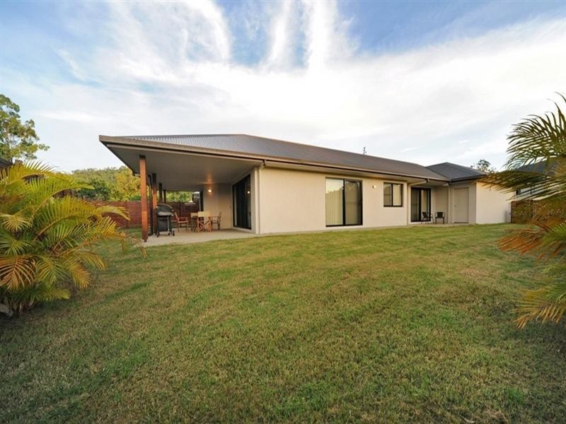 55 Abell Road, Cannonvale QLD 4802