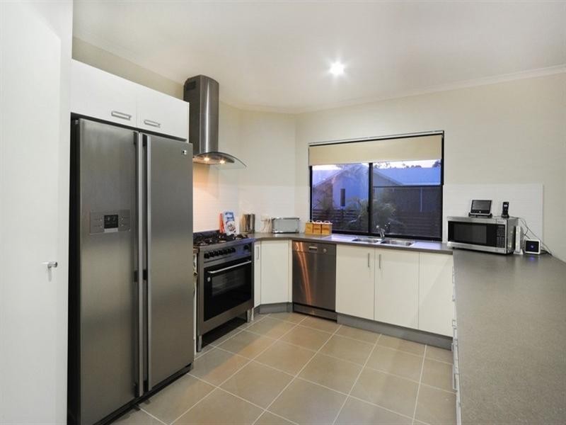 55 Abell Road, Cannonvale QLD 4802