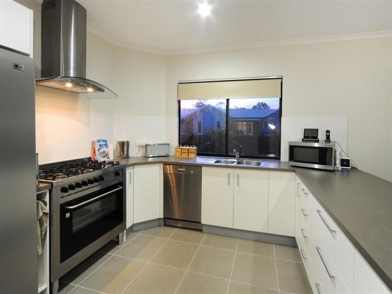 55 Abell Road, Cannonvale QLD 4802