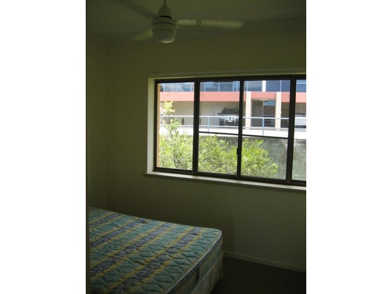 38/6 Eshelby Drive, Cannonvale QLD 4802