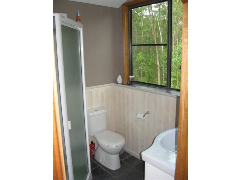 109 Richardson Road, Sugarloaf QLD 4800