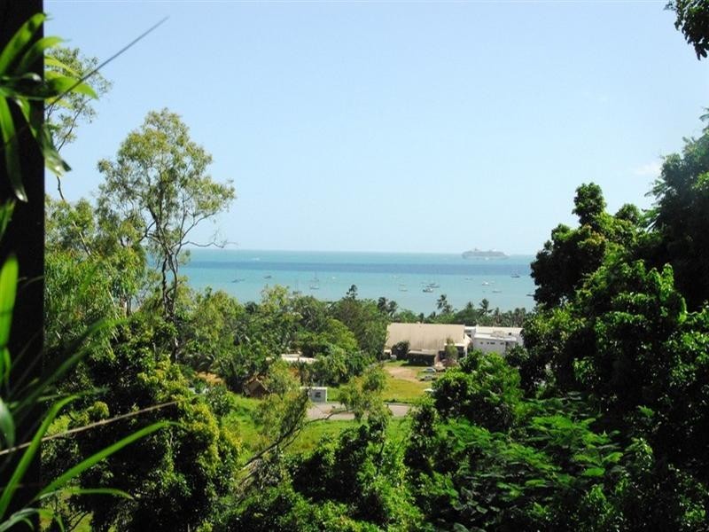 13 Stonehaven Court, Airlie Beach QLD 4802