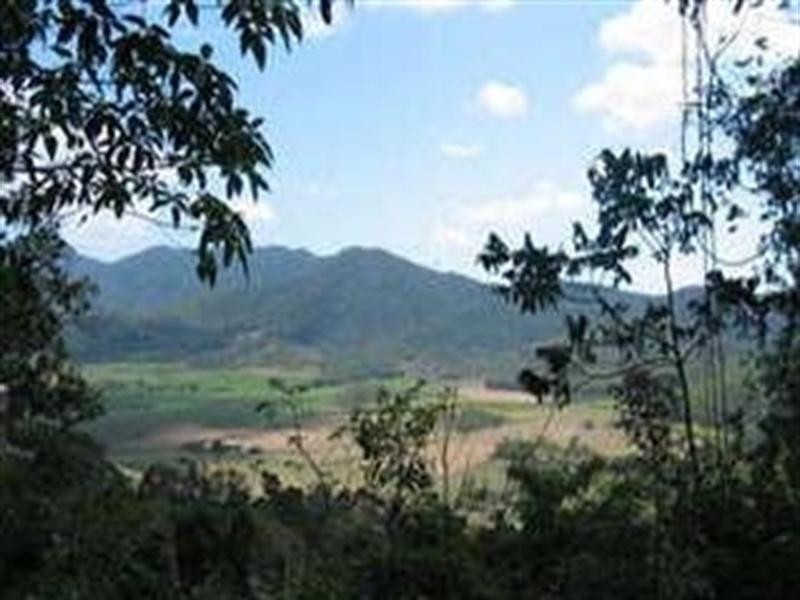 Lot 2 Staniland Drive, Strathdickie QLD 4800