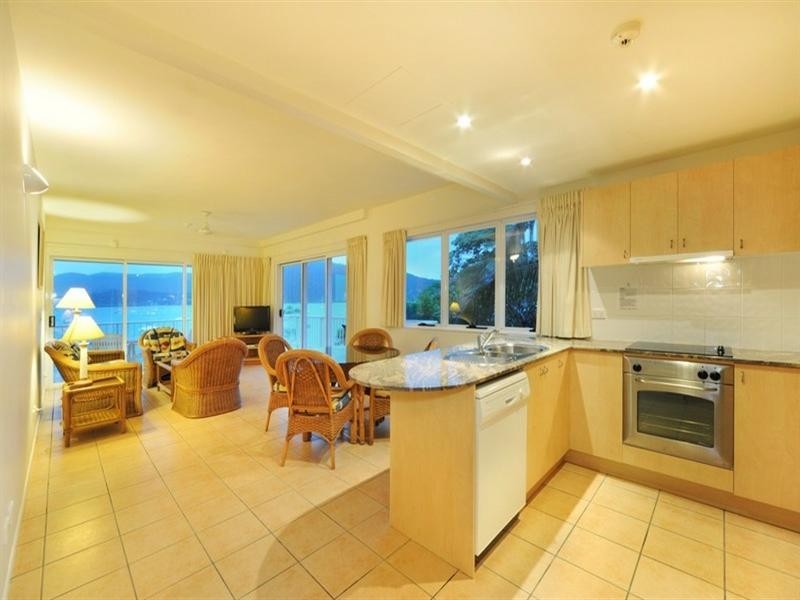 322/23 Oceanview Avenue, Airlie Beach QLD 4802