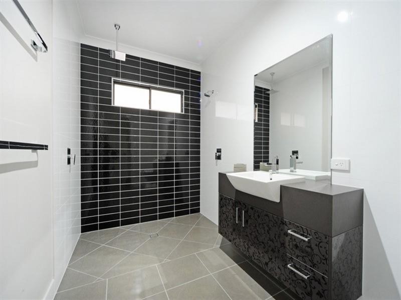 48 Abell Road, Cannonvale QLD 4802