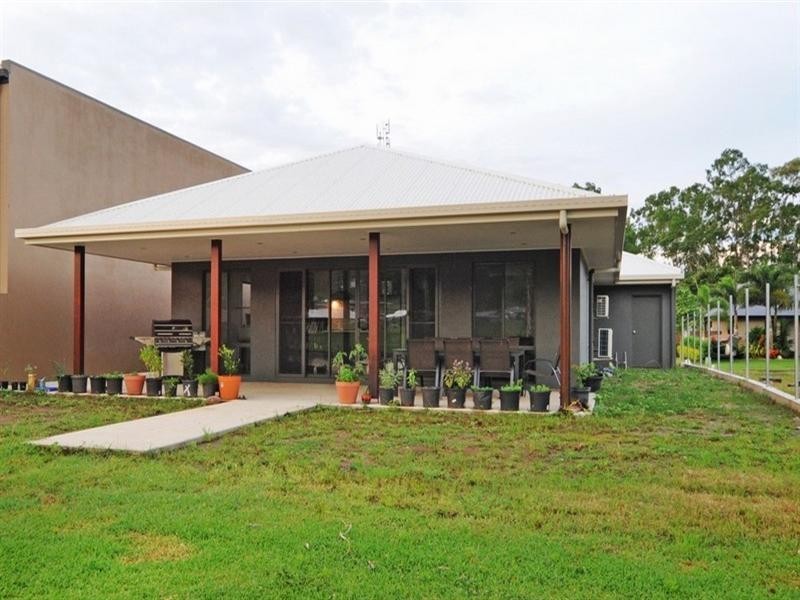 48 Abell Road, Cannonvale QLD 4802