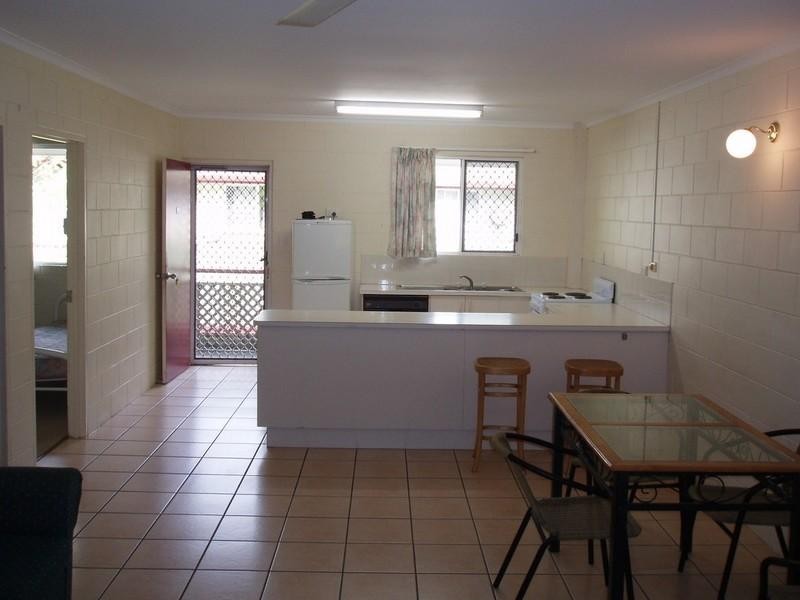 11/14 Island Drive, Cannonvale QLD 4802