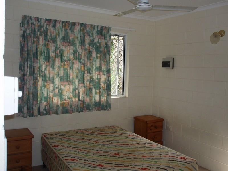 11/14 Island Drive, Cannonvale QLD 4802