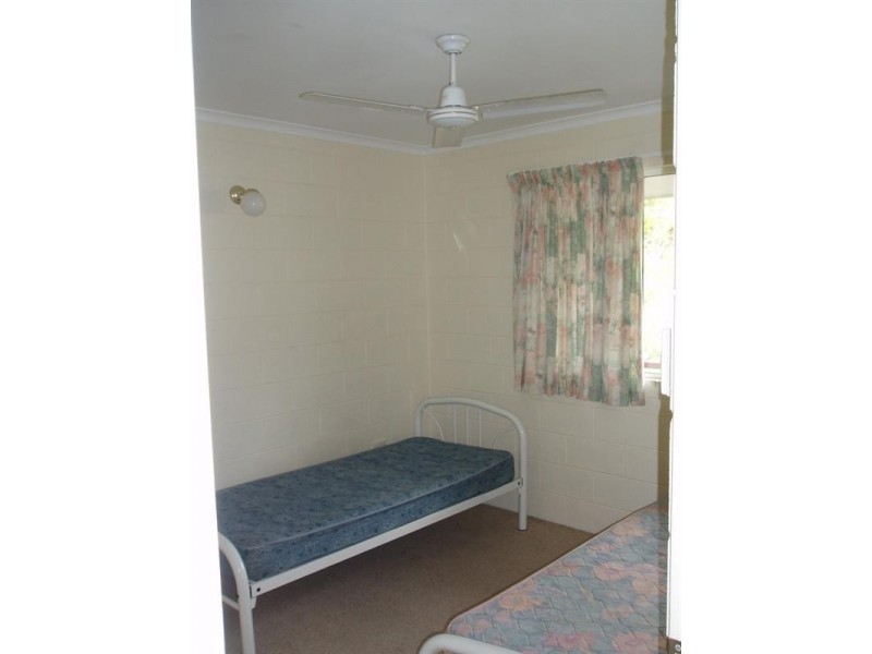 11/14 Island Drive, Cannonvale QLD 4802