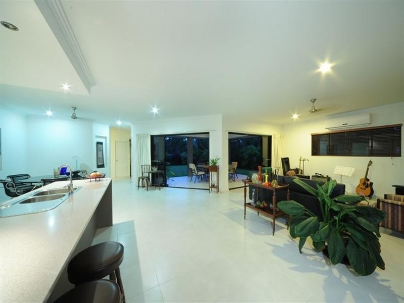9 Wildlife Drive, Jubilee Pocket QLD 4802