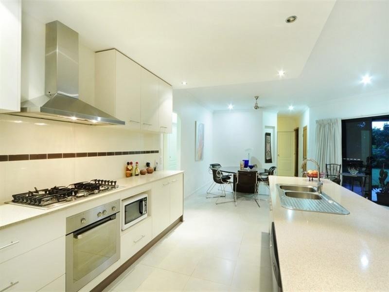9 Wildlife Drive, Jubilee Pocket QLD 4802