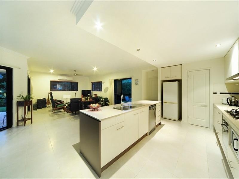 9 Wildlife Drive, Jubilee Pocket QLD 4802