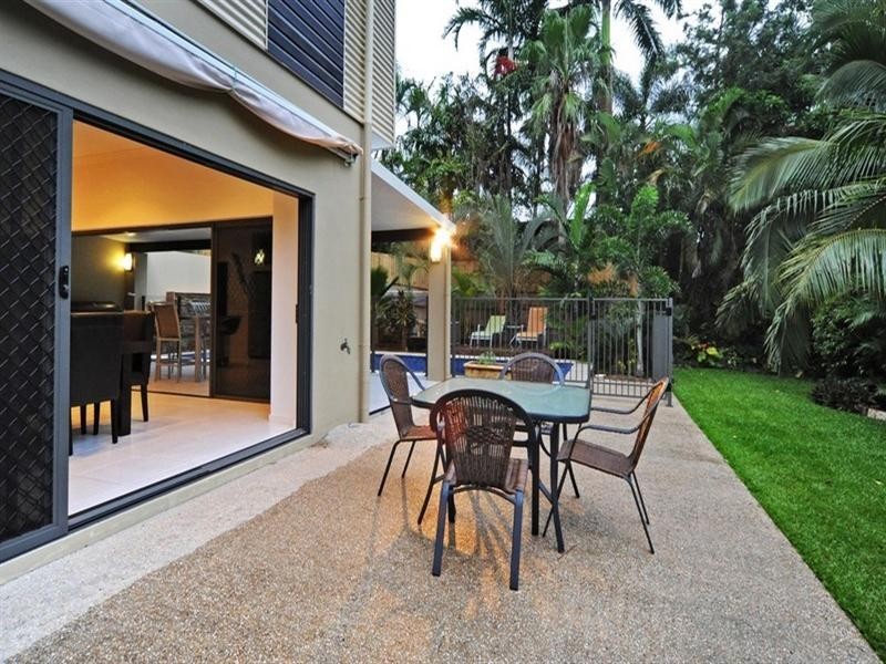 2/5 Olsen Place, Jubilee Pocket QLD 4802