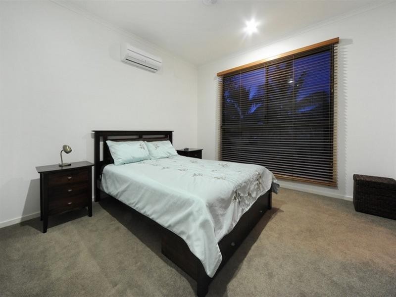 2/5 Olsen Place, Jubilee Pocket QLD 4802