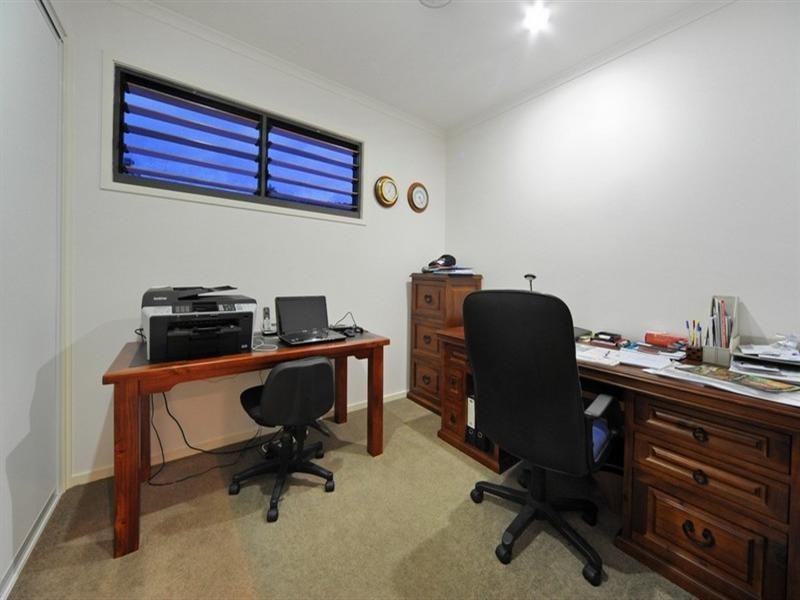 2/5 Olsen Place, Jubilee Pocket QLD 4802