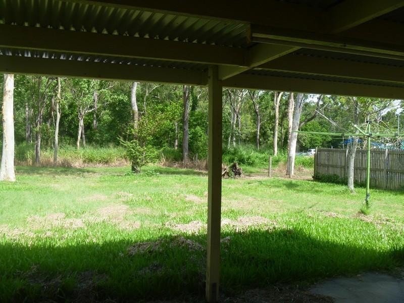 8 Solway Avenue, Cannonvale QLD 4802