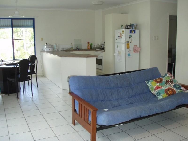 5 Begley Street, Cannonvale QLD 4802