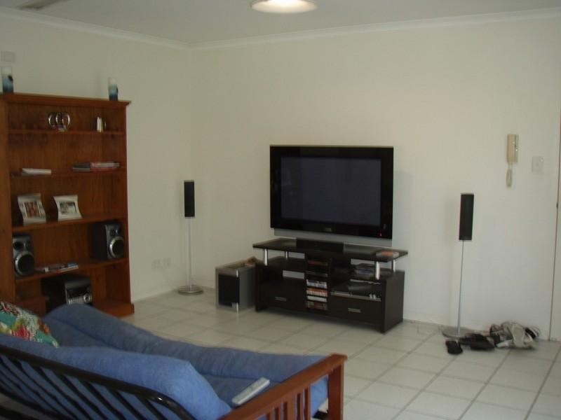 5 Begley Street, Cannonvale QLD 4802