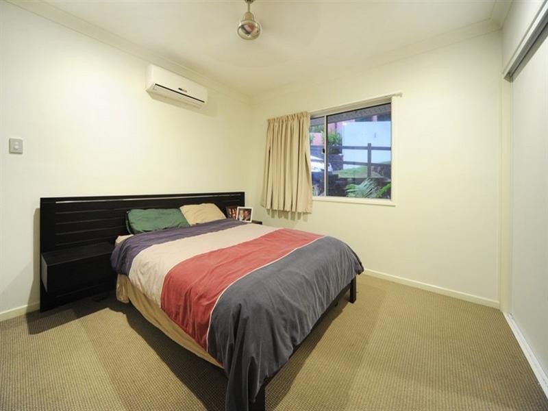 60 Eshelby Drive, Cannonvale QLD 4802