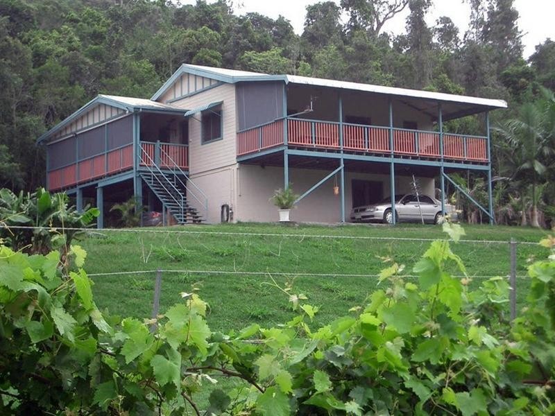 287 Patullo Road, Whitsundays QLD 4802