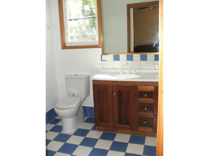 5 Warrain Street, Shute Harbour QLD 4802