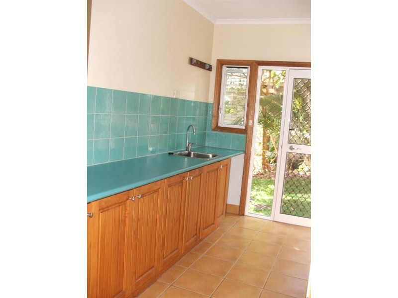 5 Warrain Street, Shute Harbour QLD 4802