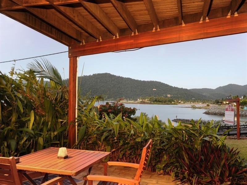 5 Mazlin Street, Airlie Beach QLD 4802