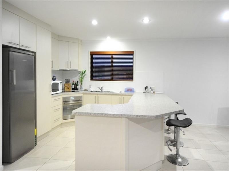 91 Abell Road, Cannonvale QLD 4802