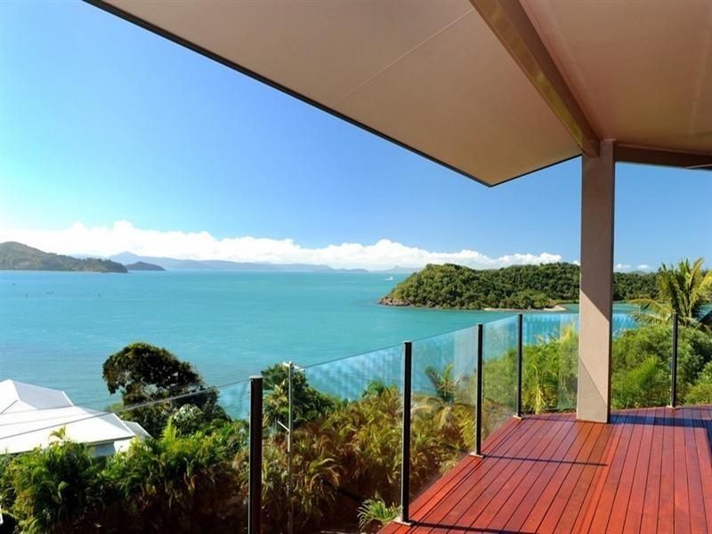 7 Shutehaven Close, Shute Harbour QLD 4802