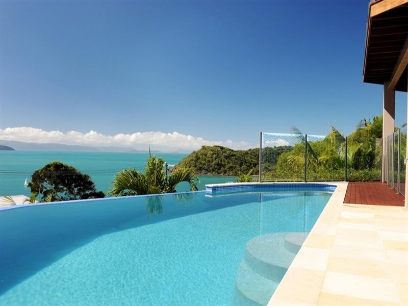 7 Shutehaven Close, Shute Harbour QLD 4802