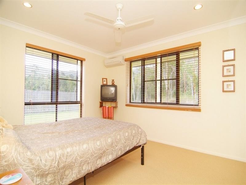 37 Sanctuary Avenue, Jubilee Pocket QLD 4802