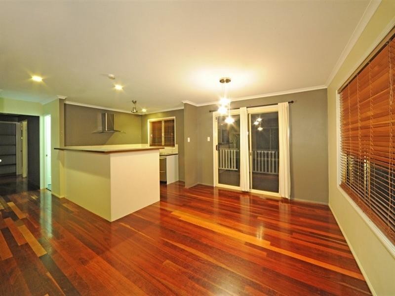 30 Sandpiper Crescent, Jubilee Pocket QLD 4802