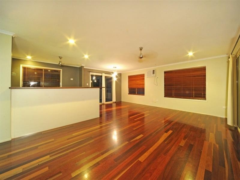 30 Sandpiper Crescent, Jubilee Pocket QLD 4802