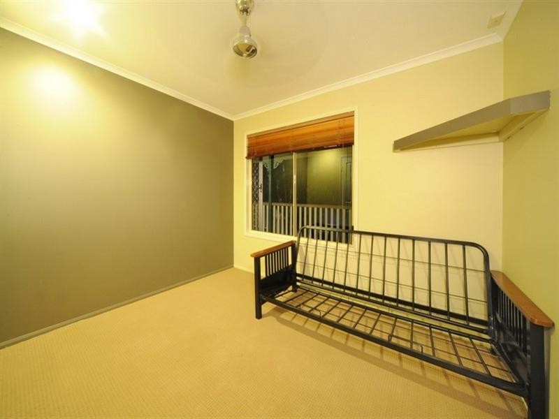 30 Sandpiper Crescent, Jubilee Pocket QLD 4802