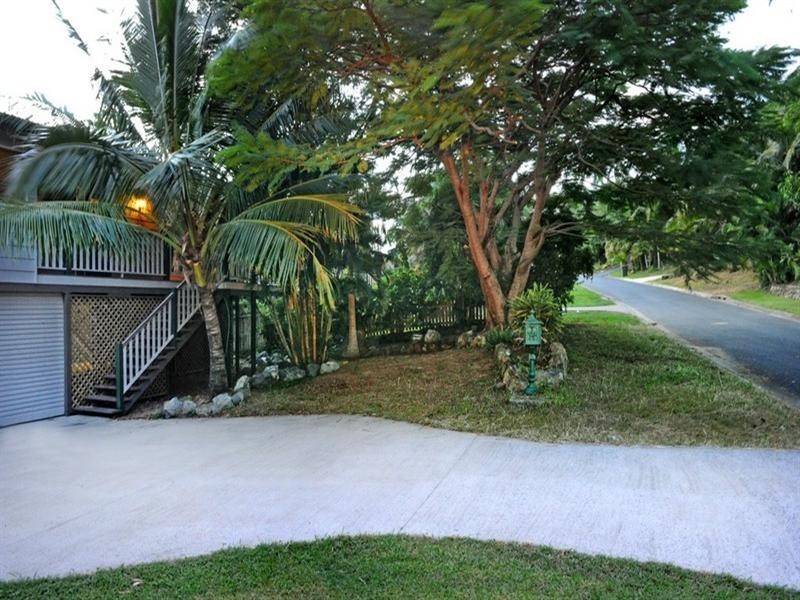 30 Sandpiper Crescent, Jubilee Pocket QLD 4802