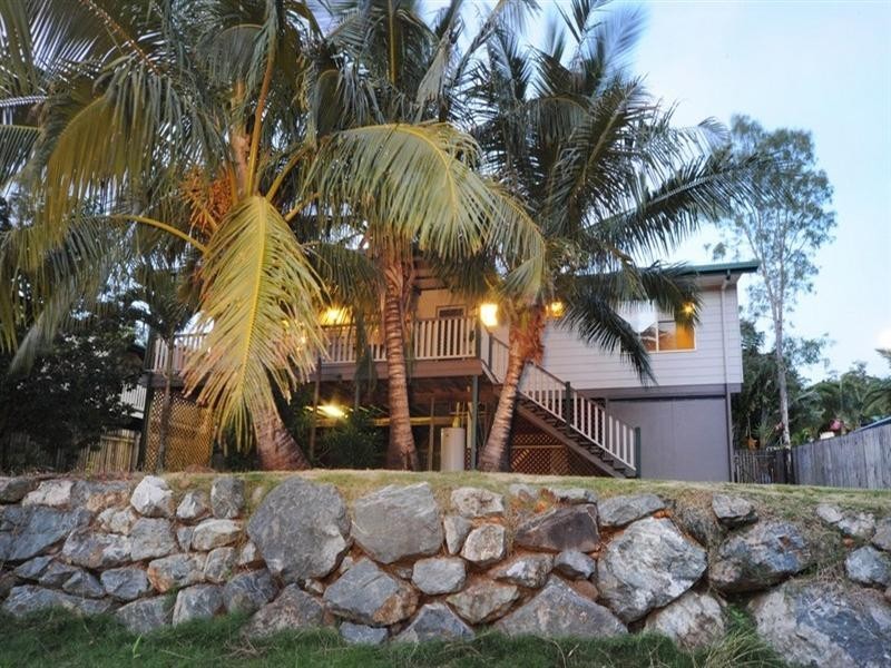 30 Sandpiper Crescent, Jubilee Pocket QLD 4802