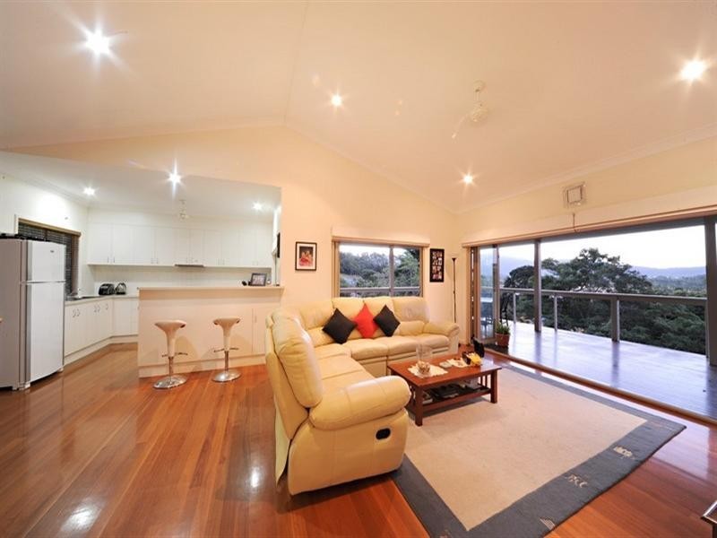 93 Stanley Drive, Cannonvale QLD 4802
