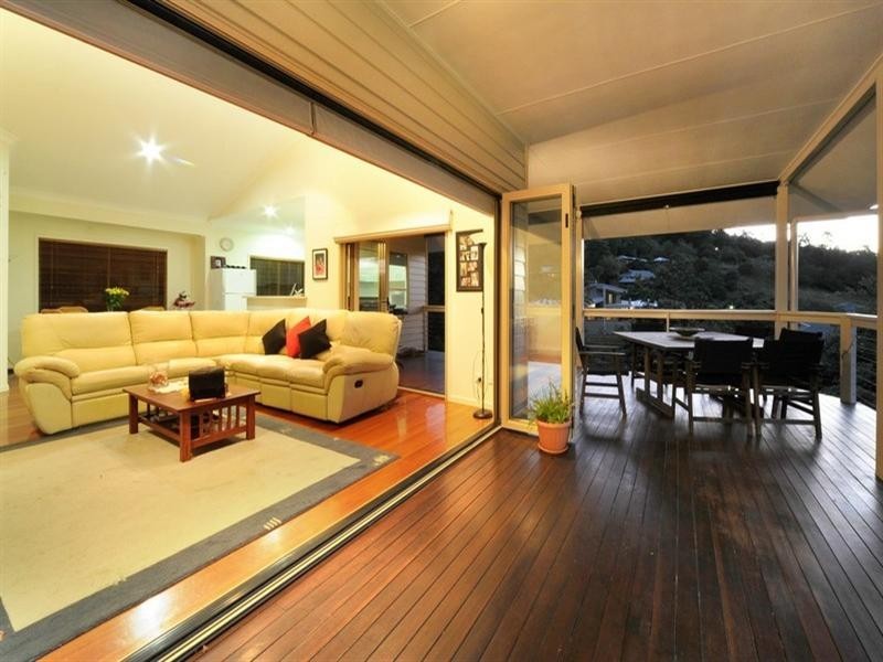 93 Stanley Drive, Cannonvale QLD 4802