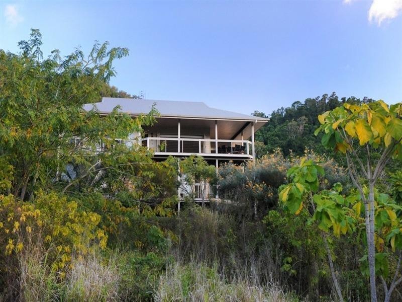 93 Stanley Drive, Cannonvale QLD 4802